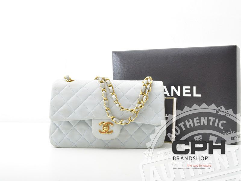 Svag uld muggen Chanel 2.55 - Køb og sælg brugte designer tasker hos CPH Brandshop