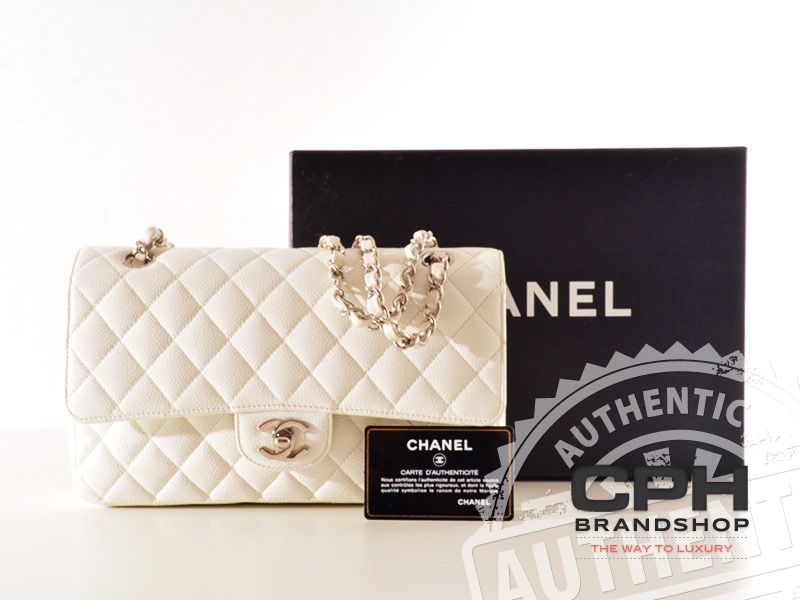 Chanel 2.55-5568