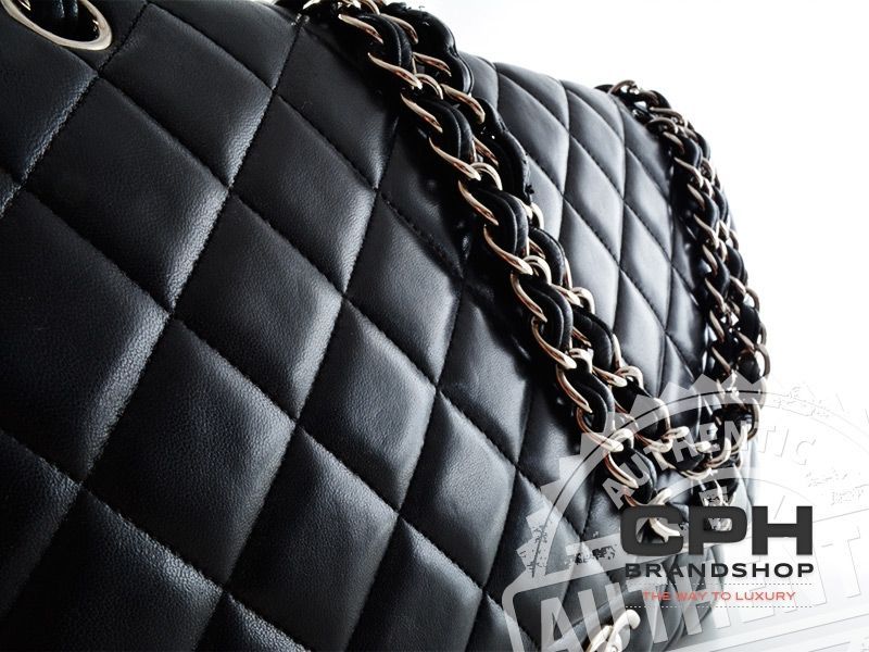 Chanel Jumbo Flap bag-6390