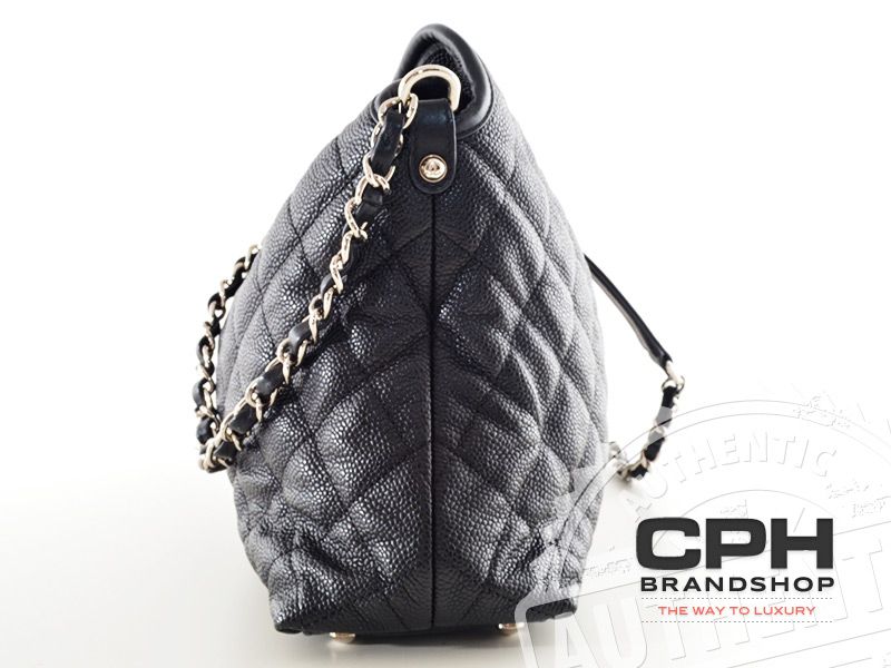 Chanel French Riviera Hobo Bag-4007