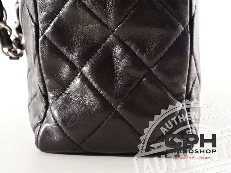 Chanel Vintage Classic Jumbo Flap Bag-4718
