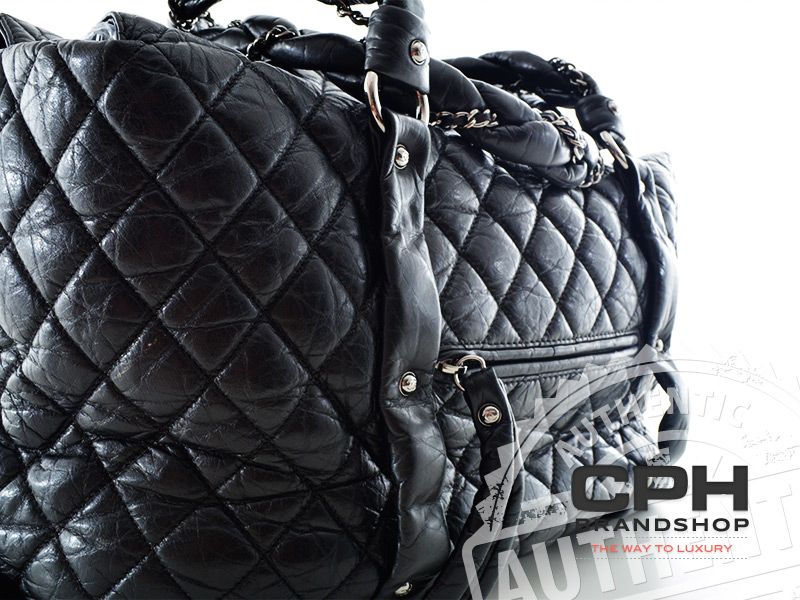 Chanel quilted bubble lambskin tote-2584