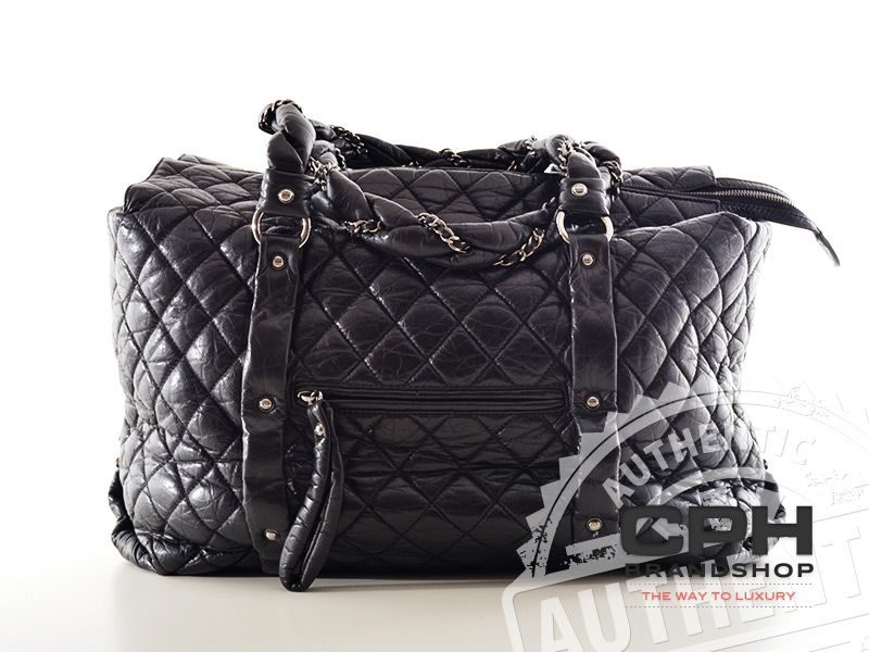 Chanel quilted bubble lambskin tote-0