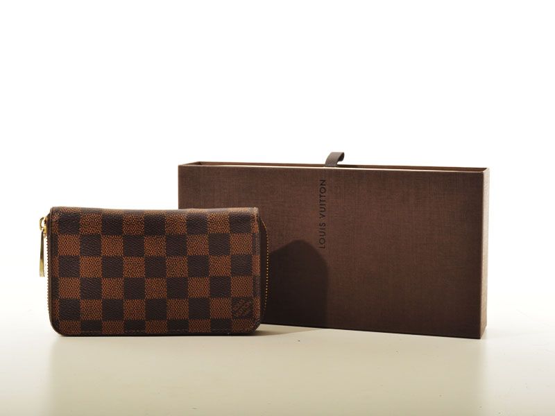 Gæstfrihed motto opnåelige Louis Vuitton Zip pung - Køb og sælg brugte designer tasker hos CPH  Brandshop